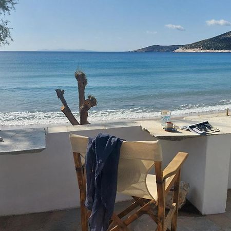 Styfilia Beachfront Apartments Platis Gialos  エクステリア 写真