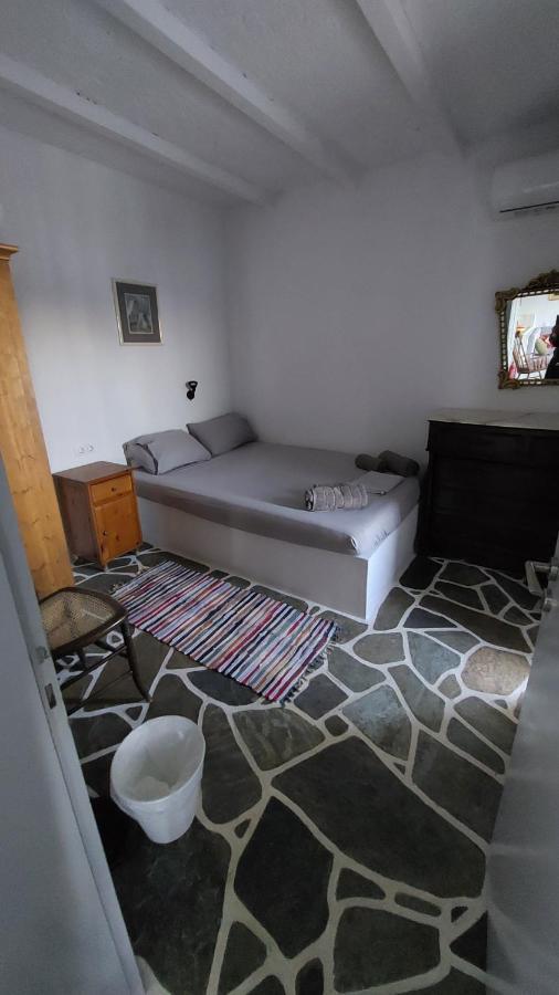 Styfilia Beachfront Apartments Platis Gialos  エクステリア 写真