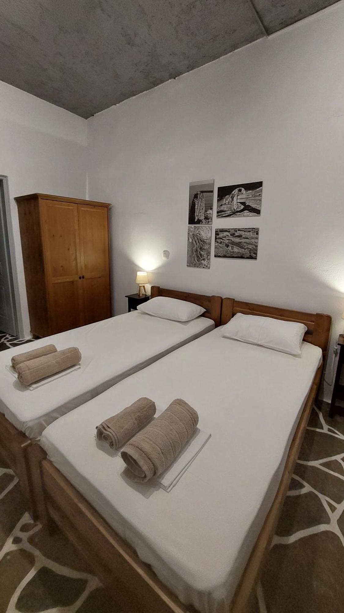 Styfilia Beachfront Apartments Platis Gialos  エクステリア 写真