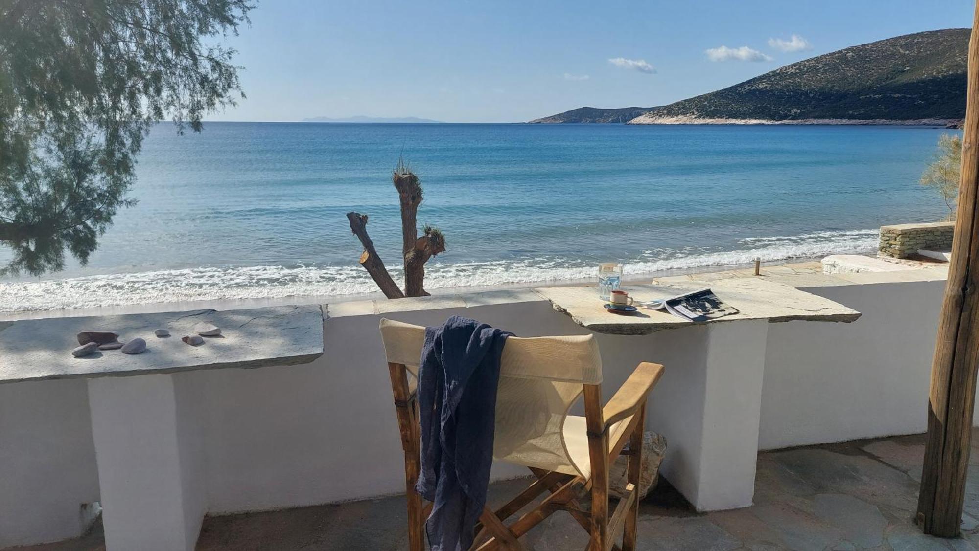 Styfilia Beachfront Apartments Platis Gialos  エクステリア 写真