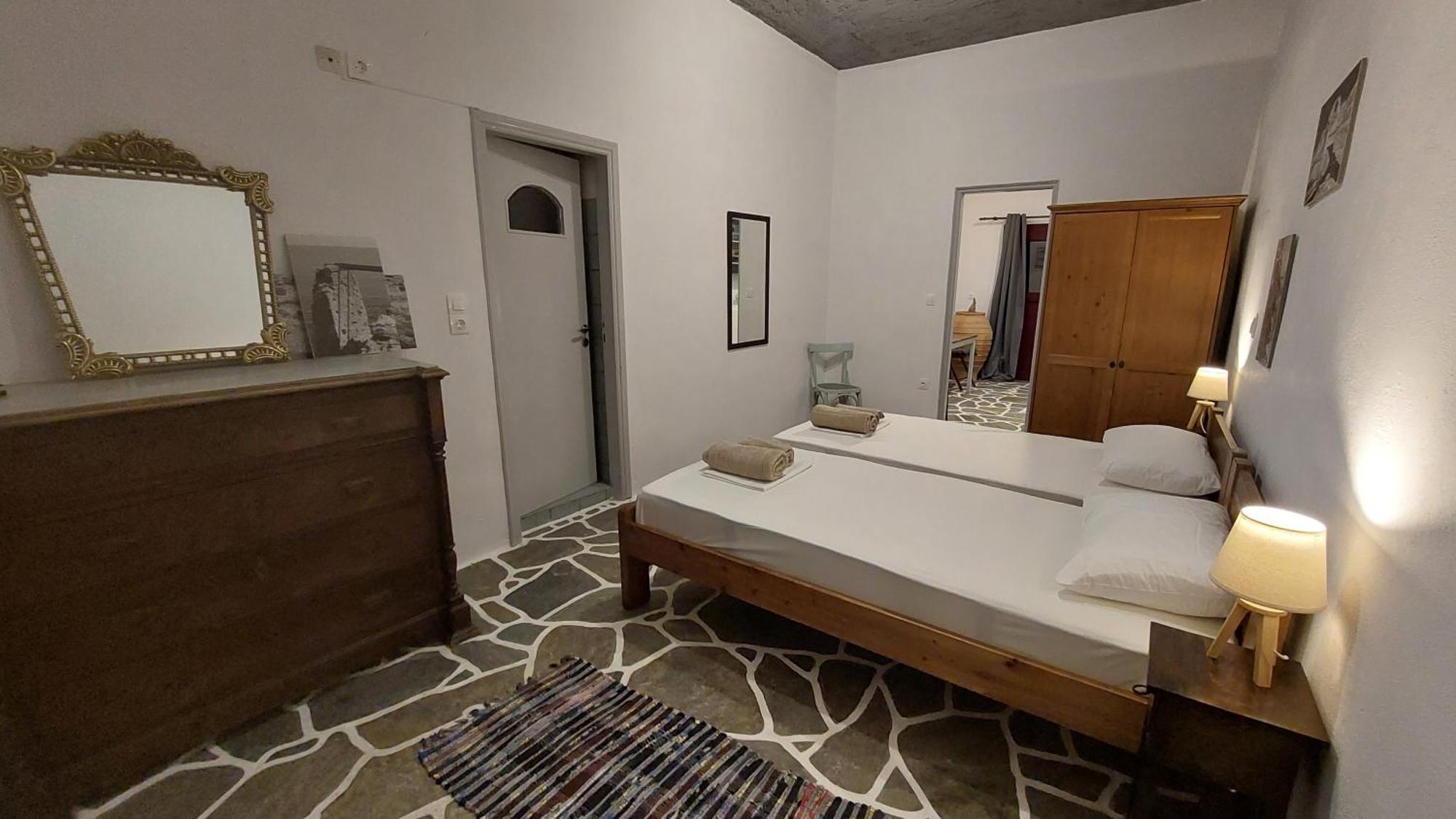 Styfilia Beachfront Apartments Platis Gialos  エクステリア 写真
