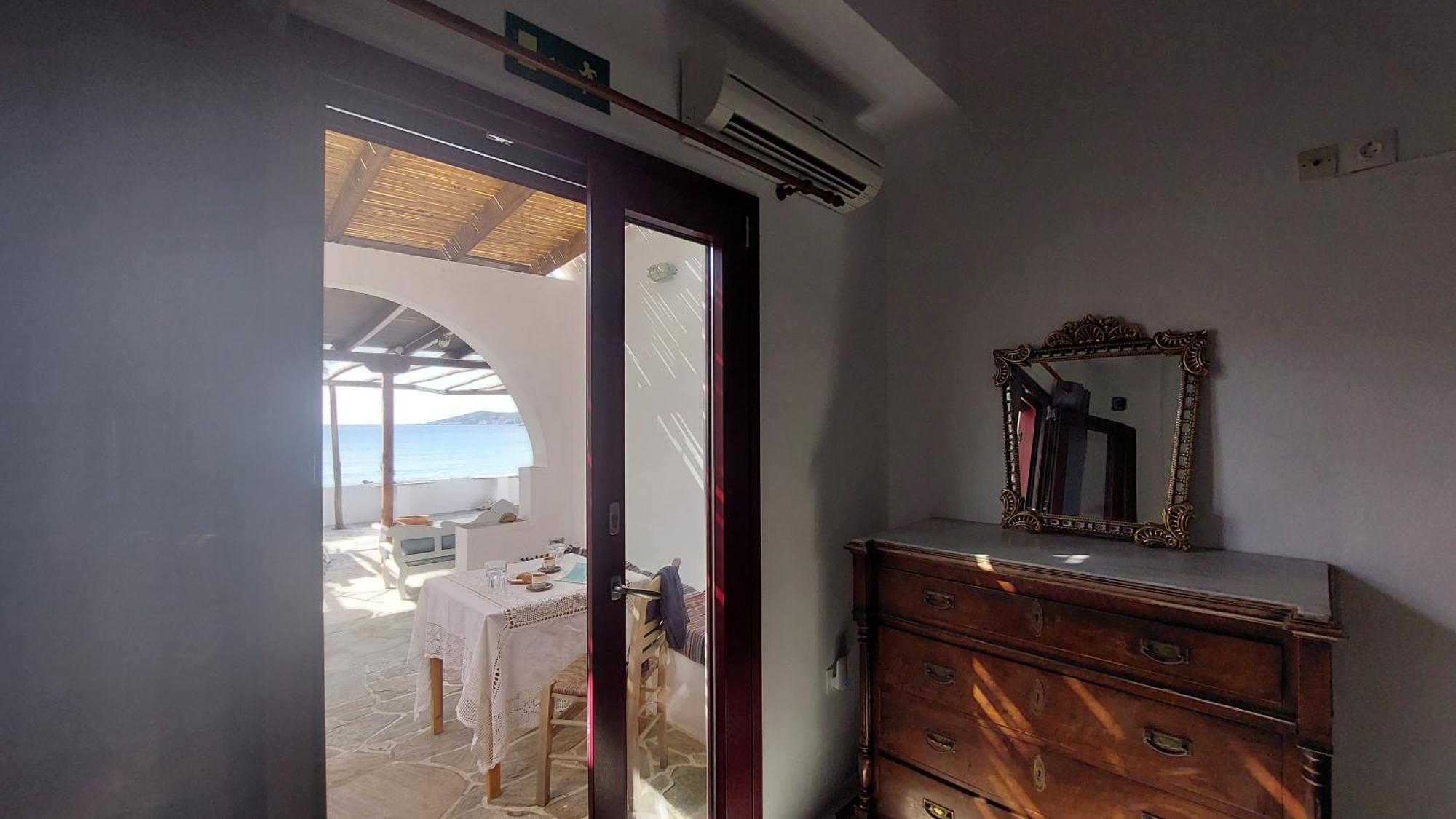 Styfilia Beachfront Apartments Platis Gialos  エクステリア 写真