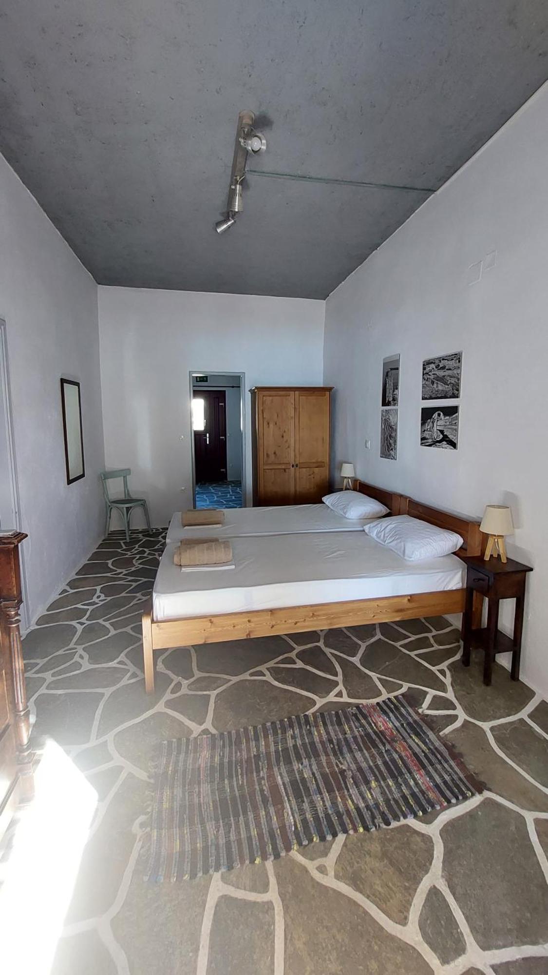 Styfilia Beachfront Apartments Platis Gialos  エクステリア 写真